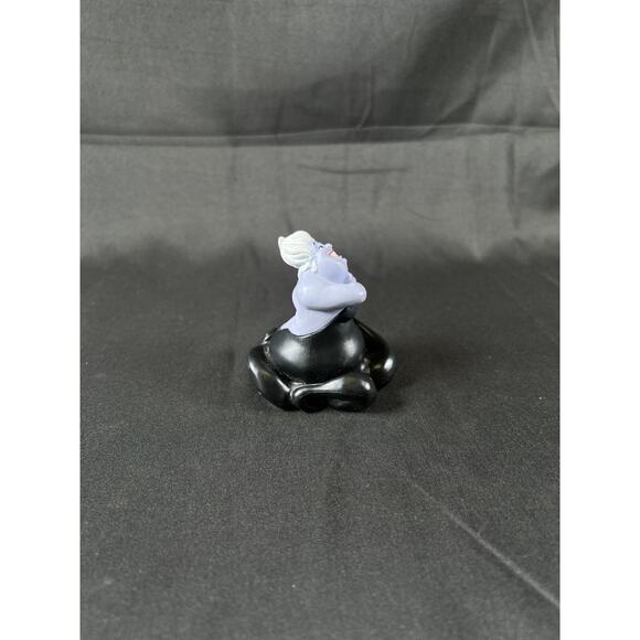 DISNEY URSULA SMILING LITTLE MERMAID PVC FIGURE CAKE TOPPER - Picture 2 of 6